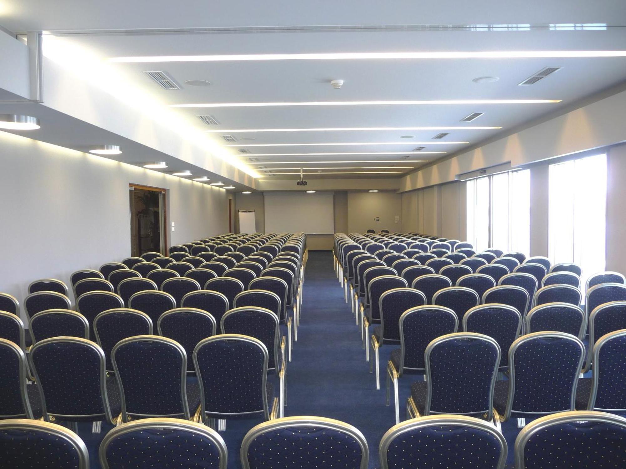 Hotel Hp Park Malta Poznaň